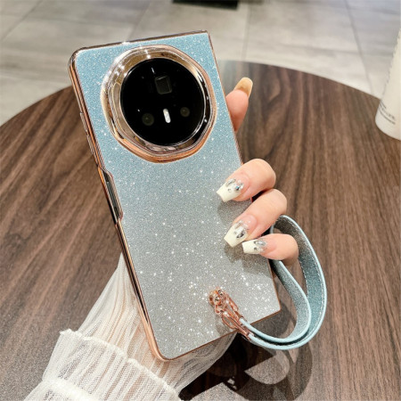 Capa com cordão cintilante...