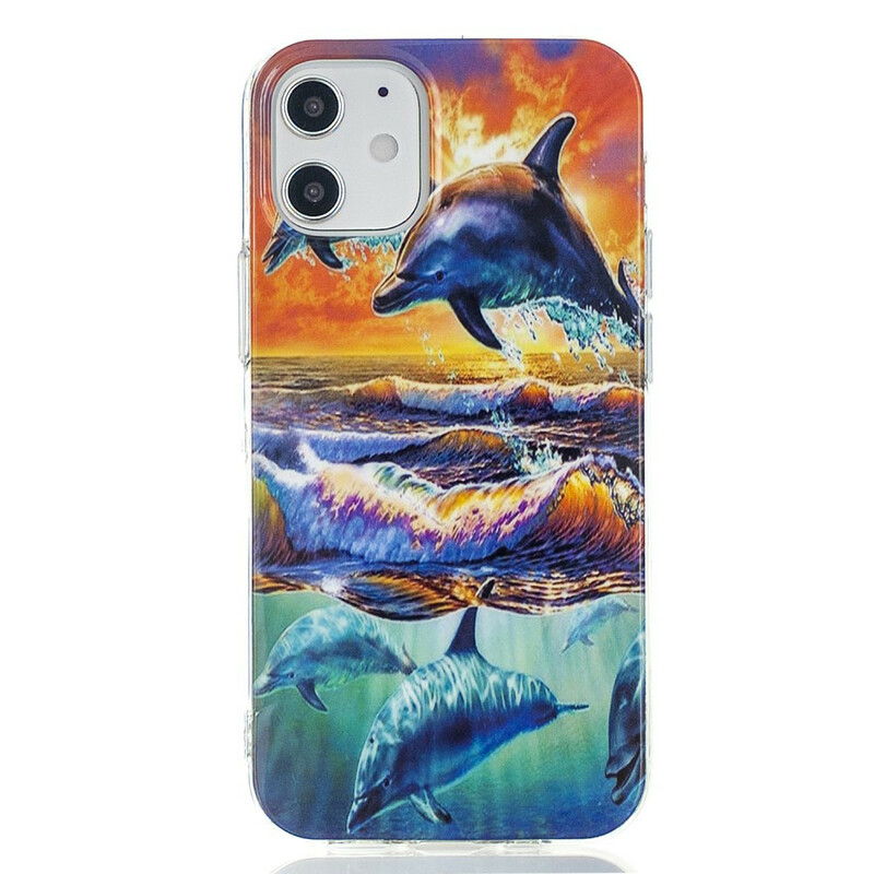 Capa iPhone 12 Dolphins on the Loose